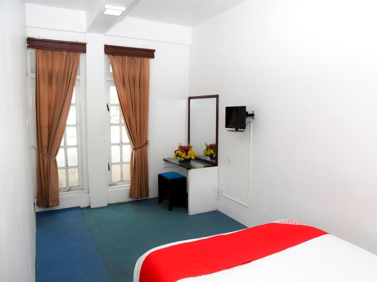 Grand View Hotel 努沃勒埃利耶 外观 照片